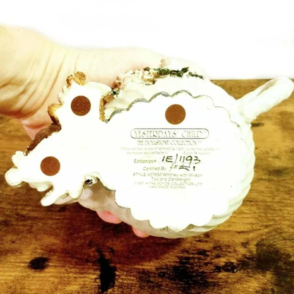 BOYD'S Bears And Friends Collectors Candle Holder
